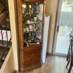 Curio Display Cabinet - Lighted 