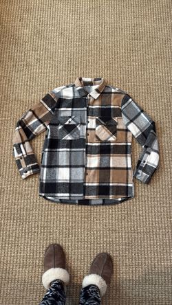Flannel Shirt. Two Tones.. Size Small. 
