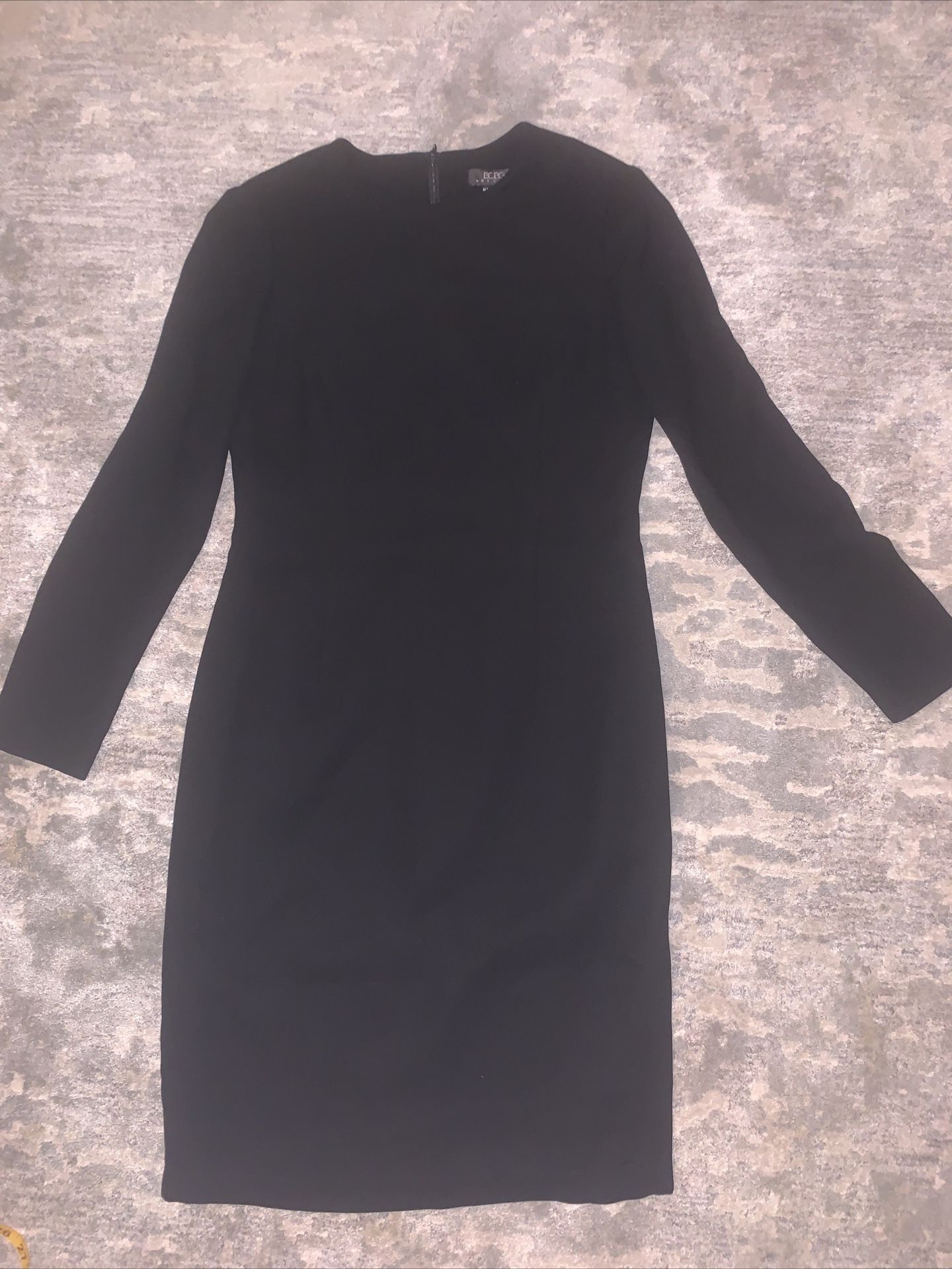 BCBG Dresses: Little Black Dress: Size 2: Pre Owned. Awesome Condition!!!
