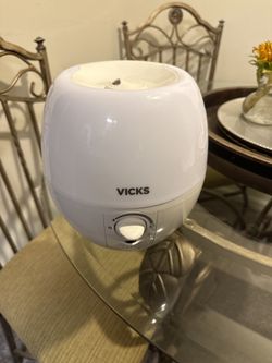 Vicks Cool Mist Humidifier