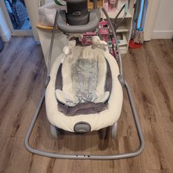 GRACO Baby Swing 