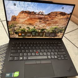 Lenovo ThinkPad X1 Carbon Gen 13 Aura Edition (14ʺ Intel)