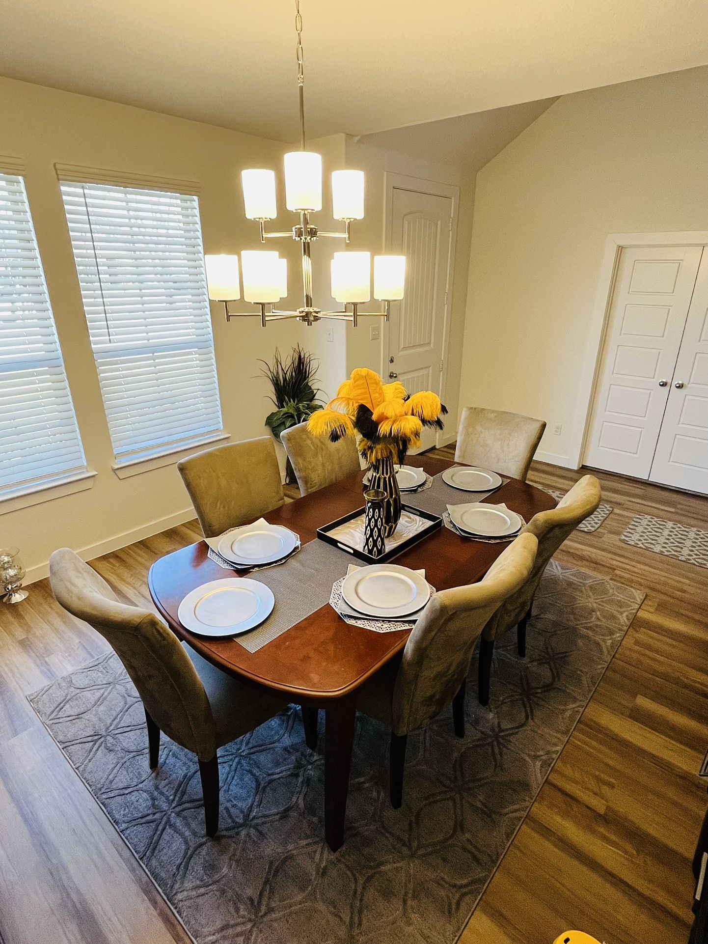 Formal Dining Room Set