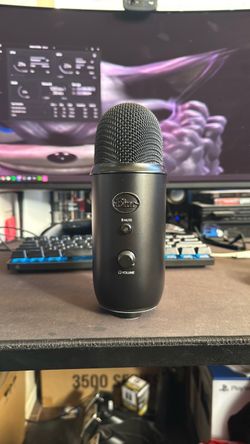 Blue Yeti USB Microphone Black