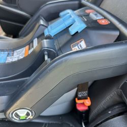 Uppababy Car seat bases