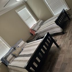 Full Over Full Bunk Bed