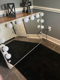 Impressions Hollywood Vanity Mirror