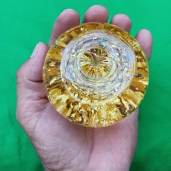 Gold Flake Globe