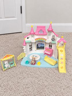 Calico Critters Sunny Castle Nursery + 3 Babies