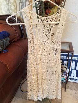 Beautiful off white shirt size small