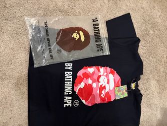 A Bathing Ape BAPE Graphic T-Shirt Navy