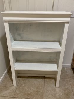 Book shelf
