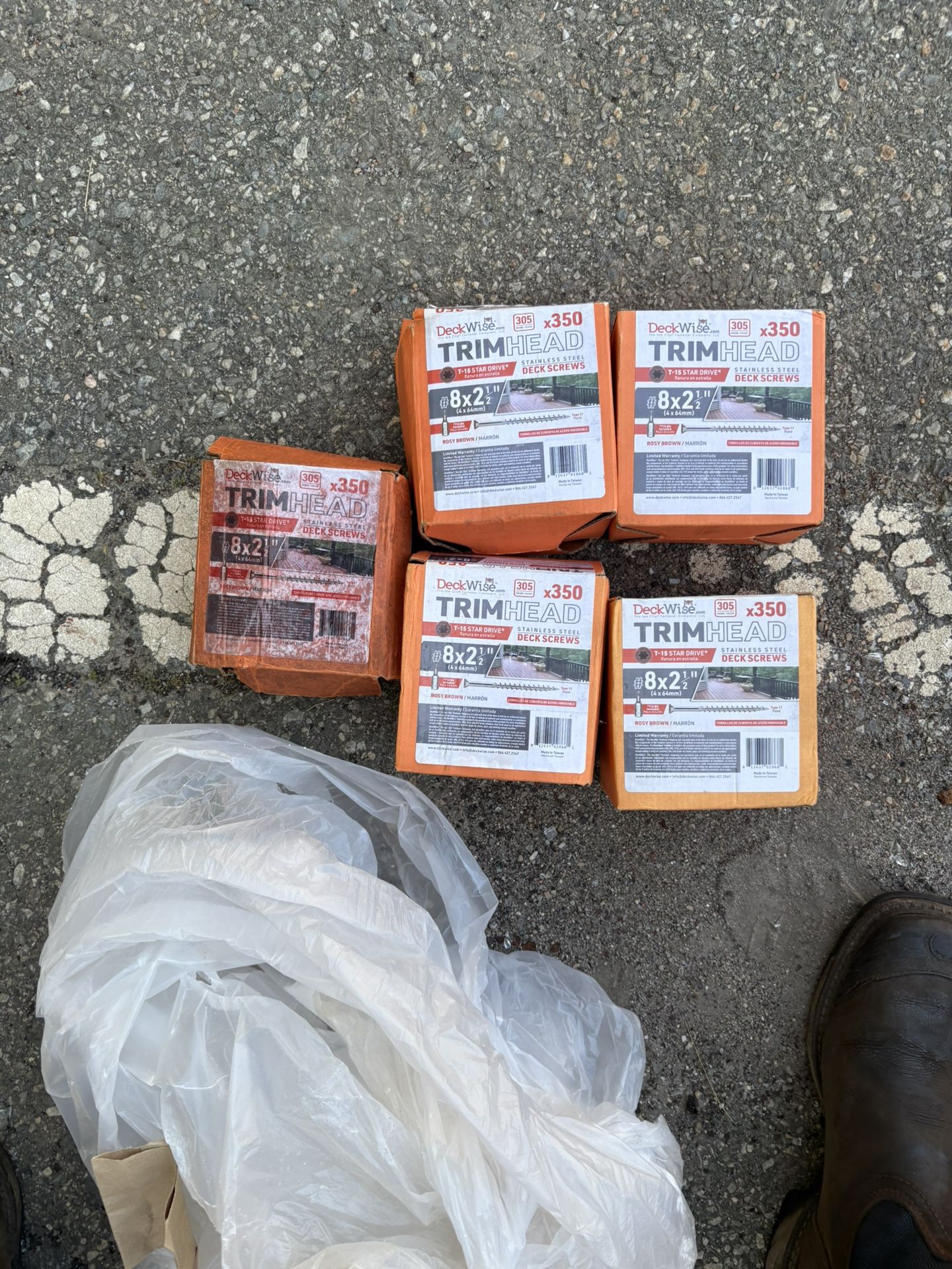 Stainless steel deck screws