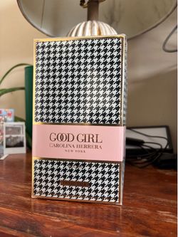 Carolina Herrera Good Girl Sweet Talk Perfume