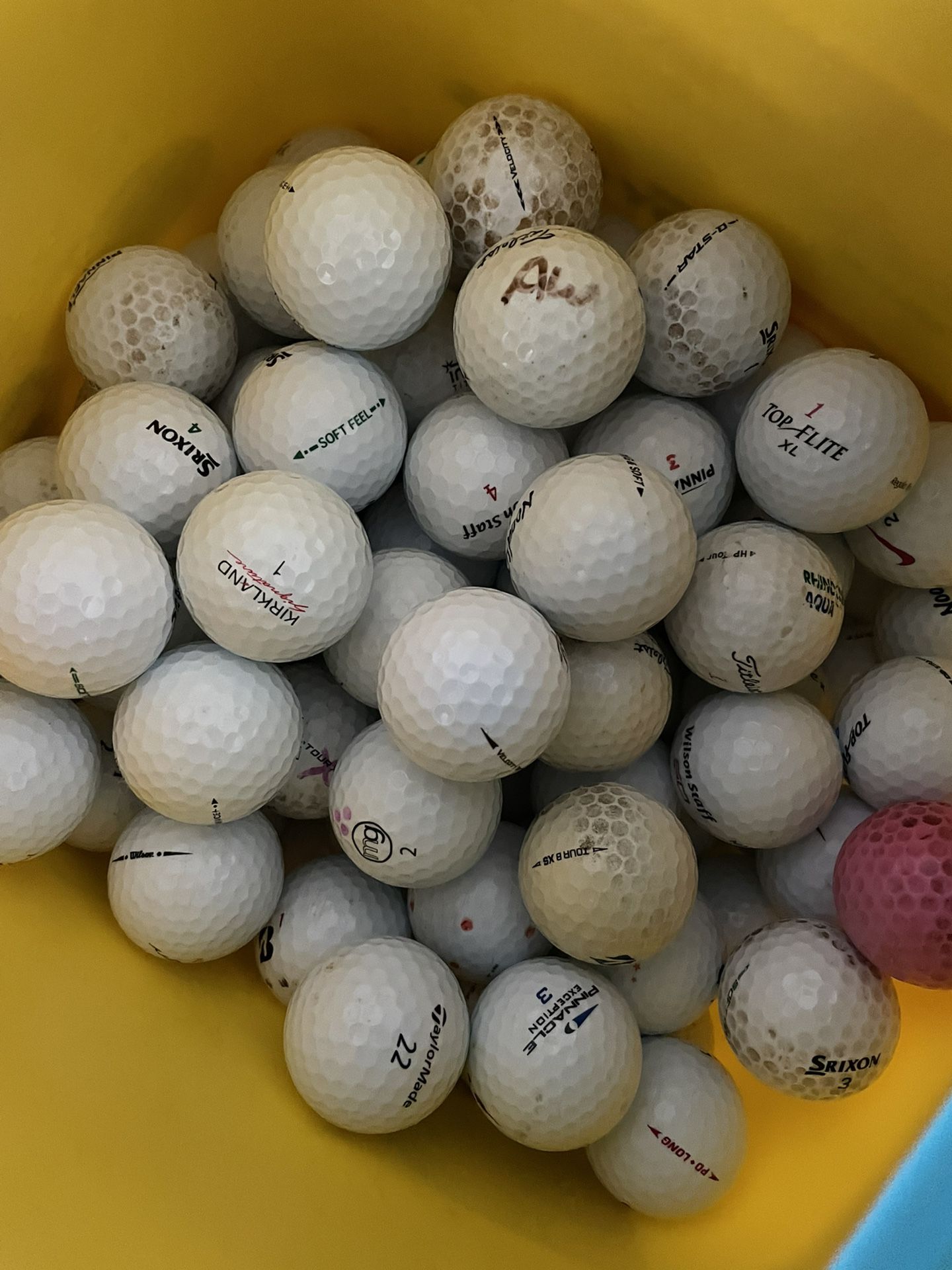 Narkoman Shetland Hound 200+ Golf Balls for Sale in Lake Zurich, IL - OfferUp