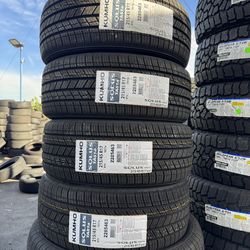 215/45R17 KUMHO (4 NEW TIRES) Include INSTALLATION AND BALANCE