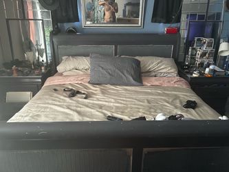 King size bedroom set