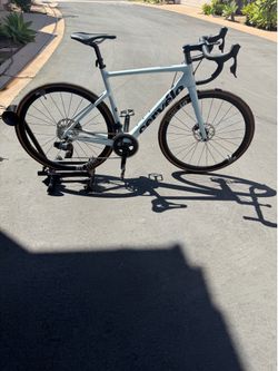 Cervélo Caledonia SRAM Rival eTap AXS – Size 54cm – Excellent Condition