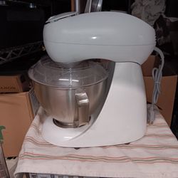 Food Mixer.. I Buy stereo equip. & musical instr. & more