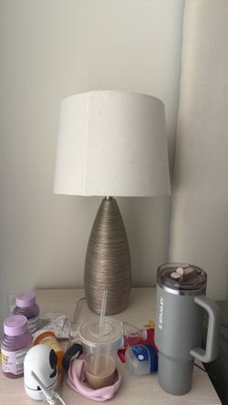 Set of 2 lamps