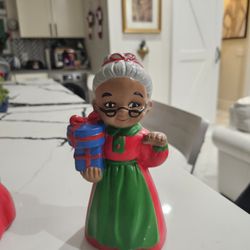 6 Inch  Brown Mrs Santa 