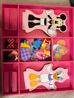 Melissa & Doug Minnie and Daisy Magnet Dolls