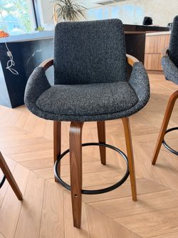 3 Swivel Counter Stools