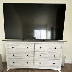 TV And Drawer 