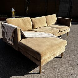 Left / Right Arm Reversible Chaise Sofa 