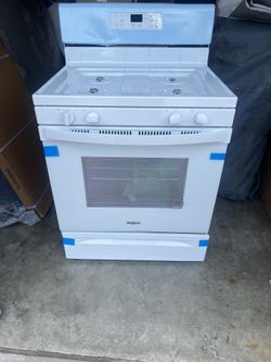 Whirlpool 5.0 Cu. Ft. Freestanding Gas Range with Storage Drawer