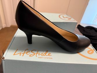 Women’s black heel 10