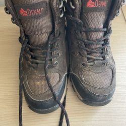 Kids Hiking Boots