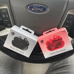 Beats Solo Buds