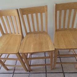 3 Bar Stools 