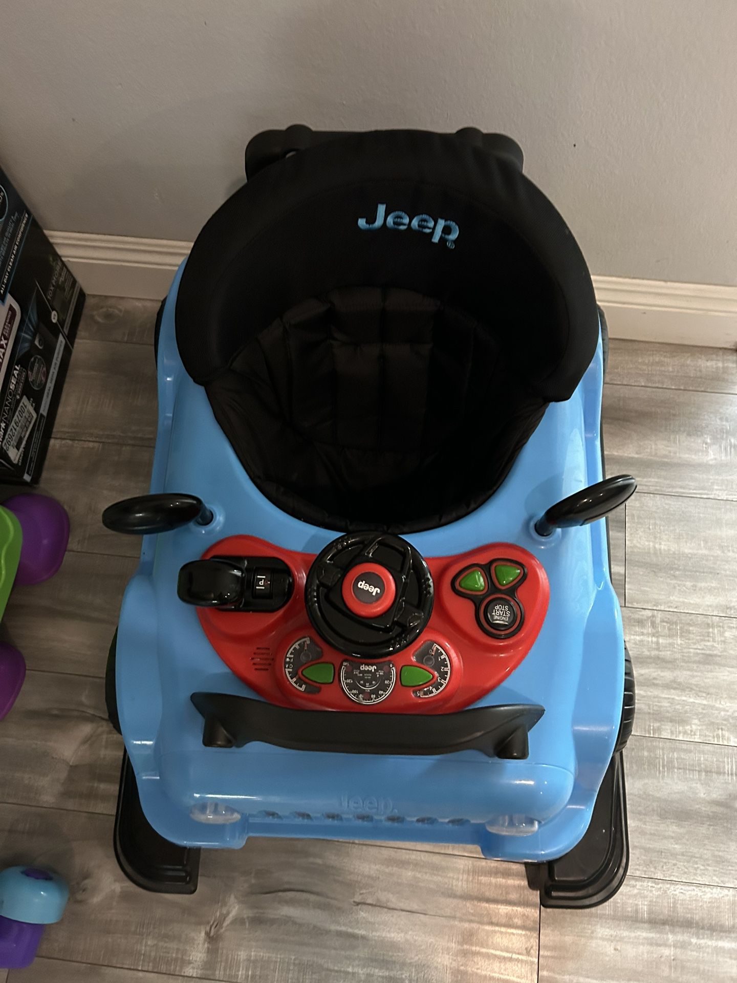 Jeep Walker Jeep Classic Wrangler 3-in-1 Grow with Me Walker by Delta  Chidlren, Blue for Sale in Ontario, CA - OfferUp