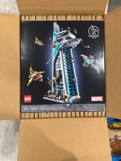 Lego Avengers Tower