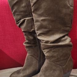 Women's Brown Boots