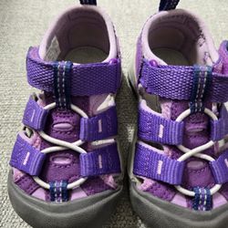 Toddler Size 6 Keen Sandals 