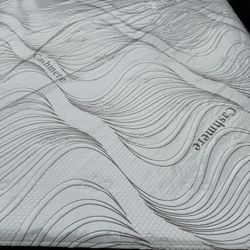 Queen Matress And Box Spring 