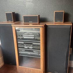 Retro Technics Stereo System