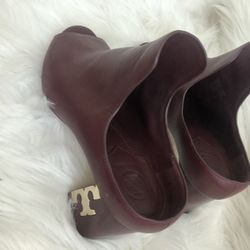 Tori Burch Maroon Slides With Gold Heel