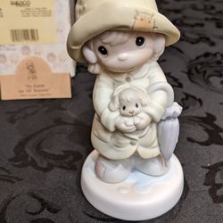 Precious Moments Figurine "An Event For All Seasons"