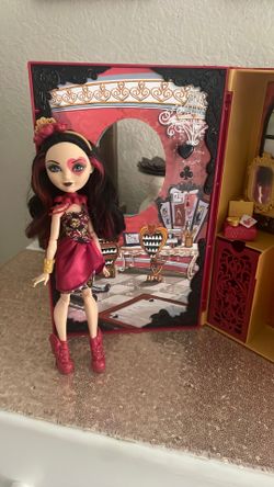 Ever After High Lizzie Hearts Doll