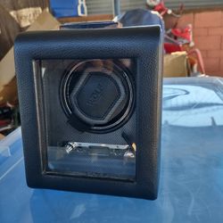 Wolf Module 2.7 Watch Display That Spins