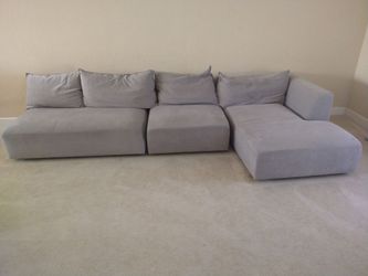 Sectional sofa 🛋