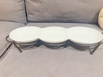 Service plate