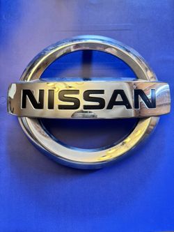 Nissan Emblem 