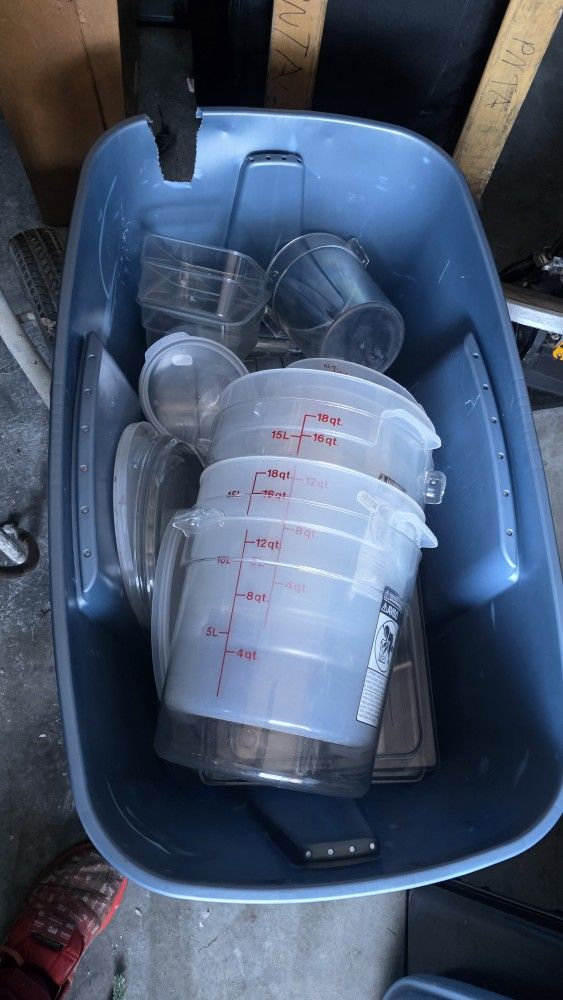 Restaurantware Food Storage Containers