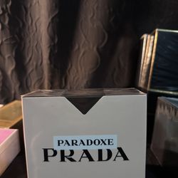 Prada Paradoxe