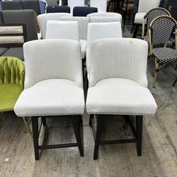 Set of 2 Counter Stools(little damage on the leg)